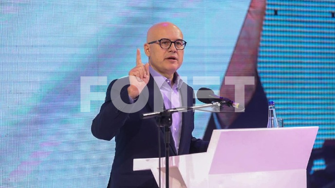 Pucanj na slobodnu Srbiju